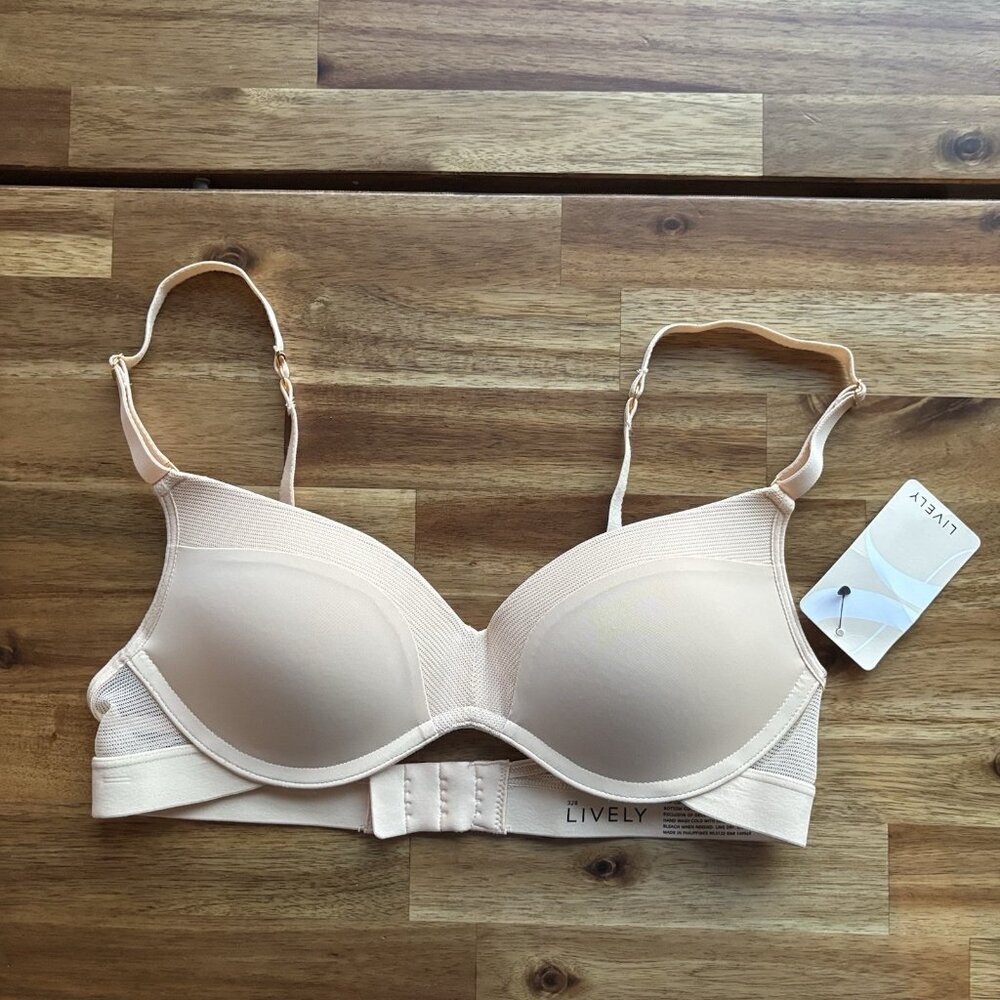 Lively Wireless Push Up Bra TOASTED ALMOND 45620 Convertible Strap Size 32B NEW